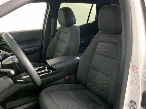 Used 2025 Chevrolet Equinox LT image 22