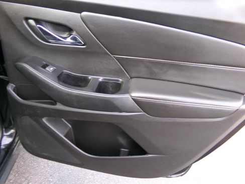 Used 2019 Chevrolet Traverse RS image 51