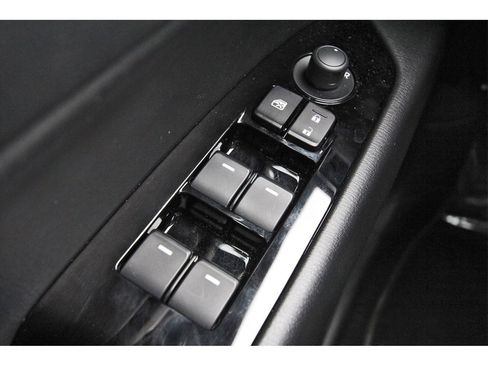 Certified 2025 MAZDA CX-5 AWD 2.5 S w/ Preferred Package image 22