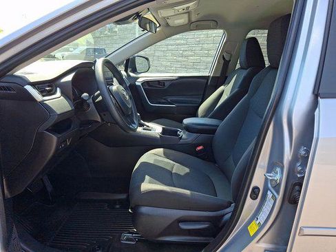 Certified 2025 Toyota RAV4 LE image 14
