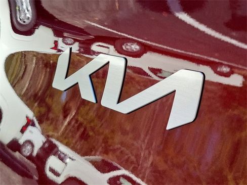 Used 2025 Kia Sportage SX Prestige image 7