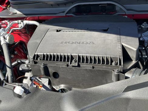 New 2025 Honda Pilot Touring image 10