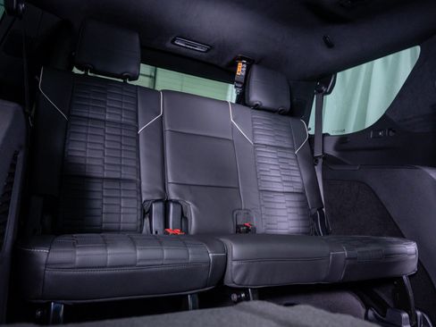 Used 2026 Cadillac Escalade V w/ LPO, ONYX Package AWD/4WD image 12