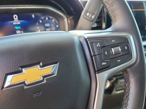 Used 2025 Chevrolet Silverado 1500 LT image 26