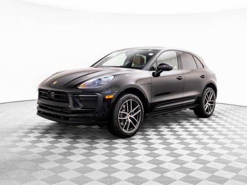 New 2026 Porsche Macan image 1