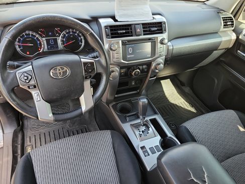 Used 2015 Toyota 4Runner SR5 RWD image 8