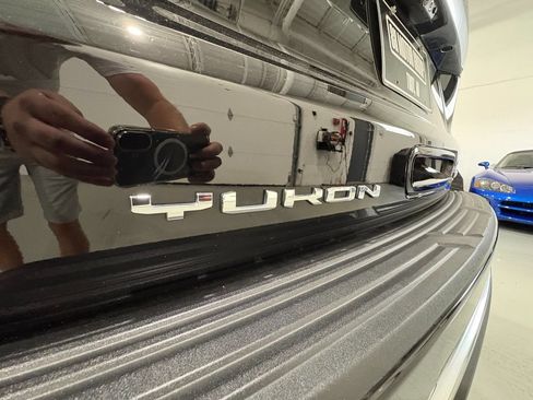 Used 2024 GMC Yukon Denali w/ Advanced Technology Package AWD/4WD image 67