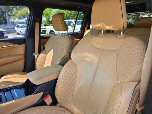 Certified 2022 Jeep Grand Cherokee L Summit image 19