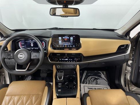 Used 2021 Nissan Rogue Platinum FWD image 35