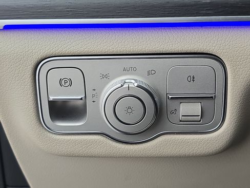 Certified 2022 Mercedes-Benz GLE 350 4MATIC image 25