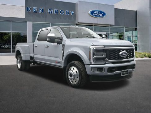 New 2026 Ford F450 Platinum w/ Platinum Plus Package AWD/4WD image 1
