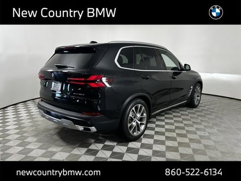 New 2026 BMW X5 xDrive50e image 7