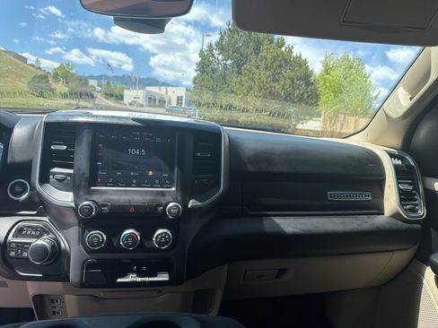 Used 2020 RAM 1500 Big Horn AWD/4WD image 19