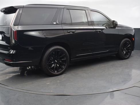 Used 2022 Cadillac Escalade Sport Platinum w/ LPO, ONYX Package AWD/4WD image 6
