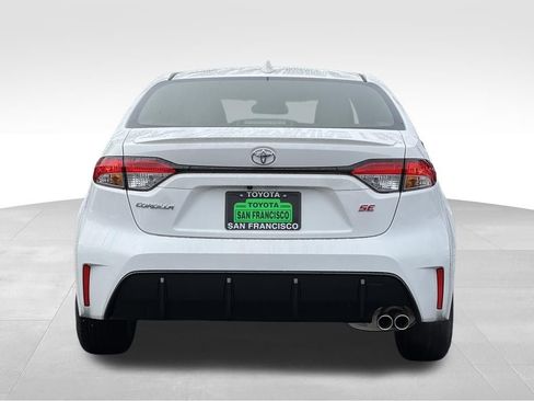 New 2026 Toyota Corolla SE image 4