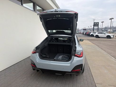 New 2026 BMW i4 xDrive40 AWD/4WD image 8