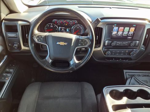 Used 2018 Chevrolet Silverado 1500 LT image 3
