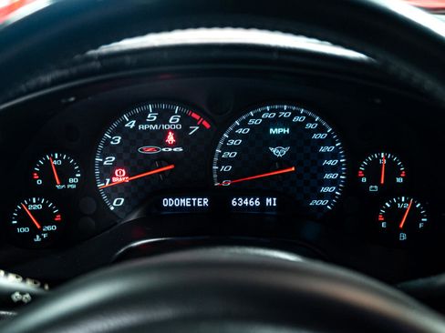 Used 2002 Chevrolet Corvette Z06 w/ Memory Pkg image 18