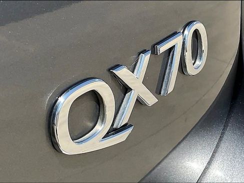 Used 2014 INFINITI QX70 2WD image 8