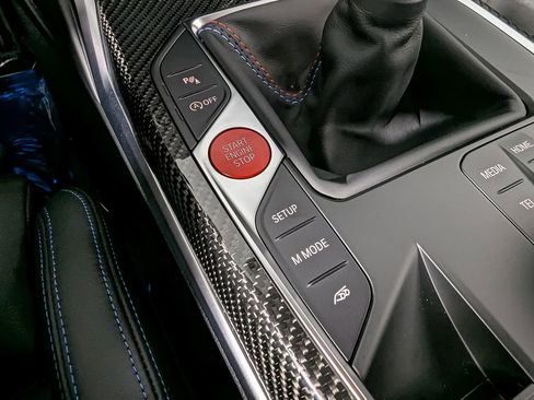 Used 2024 BMW M2 image 31