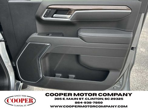 Used 2026 Chevrolet Silverado 1500 RST w/ RST Select Package AWD/4WD image 14