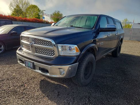 Used 2017 RAM 1500 Laramie w/ Convenience Group AWD/4WD image 1