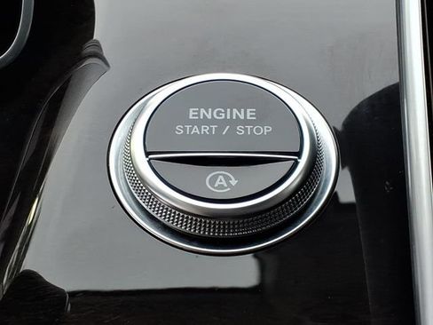 Used 2023 Mercedes-Benz S 500 4MATIC image 25