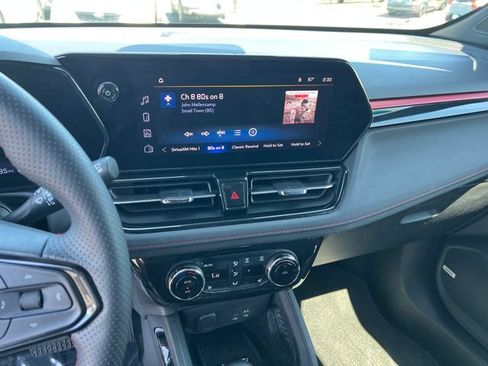 Certified 2024 Chevrolet TrailBlazer RS w/ Convenience Package AWD/4WD image 17
