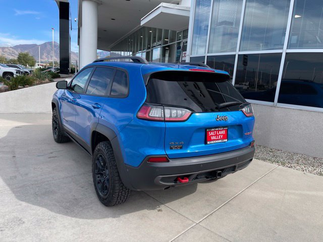 Used 2021 Jeep Cherokee Trailhawk w/ Technology Group AWD/4WD image 4