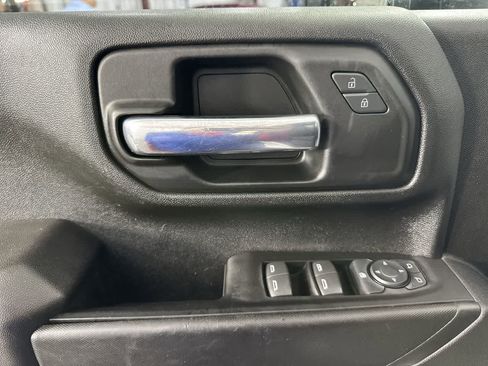 Used 2022 Chevrolet Silverado 2500 W/T w/ WT Convenience Package image 11