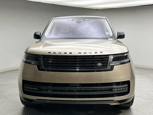 Used 2023 Land Rover Range Rover Long Wheelbase SE AWD/4WD image 16