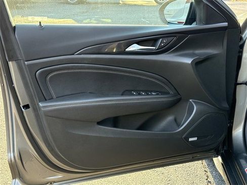 Used 2019 Buick Regal GS image 8