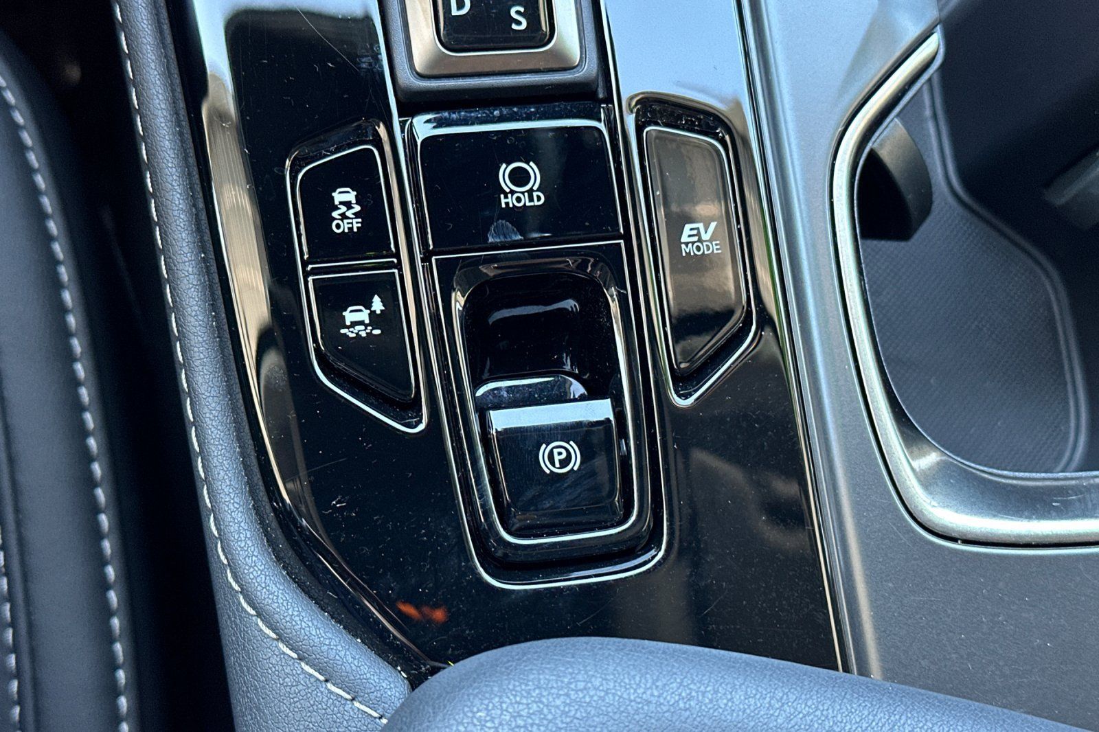 Used 2026 Lexus NX 350h AWD w/ Accessory Package (2T) image 20