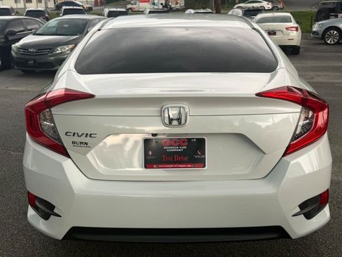 Used 2016 Honda Civic EX image 6