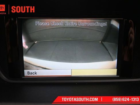 Used 2012 Mercedes-Benz E 350 4MATIC Sedan image 17
