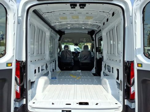 New 2025 Ford Transit 250 148 Medium Roof Extended AWD image 7