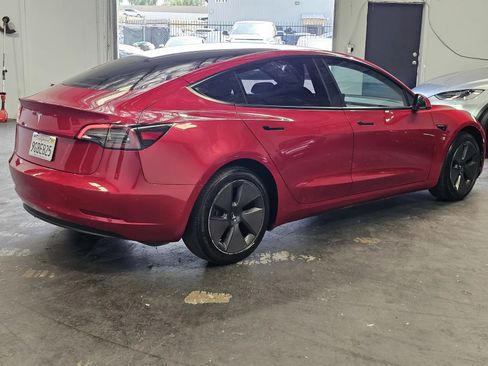 Used 2023 Tesla Model 3 Standard Range RWD image 4