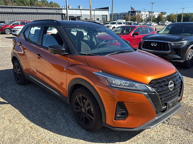 Certified 2024 Nissan Kicks SR FWD image 1