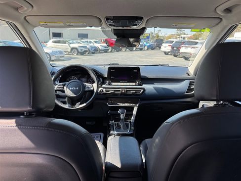 Used 2022 Kia Seltos S image 22