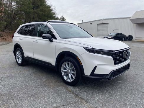 Certified 2025 Honda CR-V Sport image 6