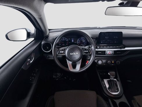 Used 2023 Kia Forte LXS FWD image 17