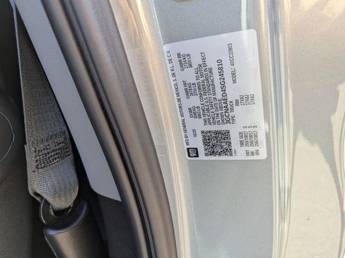 Used 2025 Chevrolet Silverado 1500 W/T w/ LPO, Liner Protection Package image 29