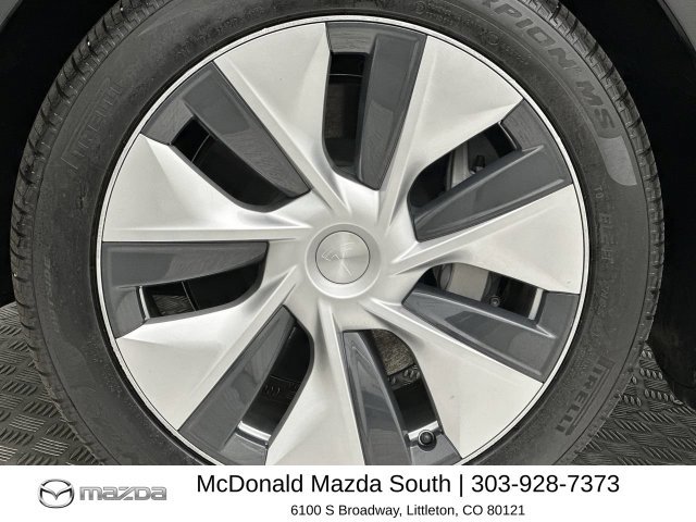 Used 2021 Tesla Model Y Long Range AWD/4WD image 10
