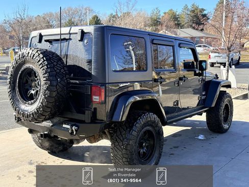 Used 2013 Jeep Wrangler Unlimited Sahara w/ Connectivity Group image 5