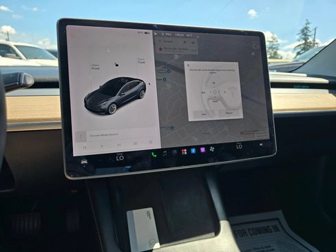 Used 2021 Tesla Model 3 Long Range AWD/4WD image 26