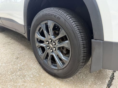 Used 2019 Chevrolet Traverse RS w/ LPO, Floor Liner Package FWD image 14
