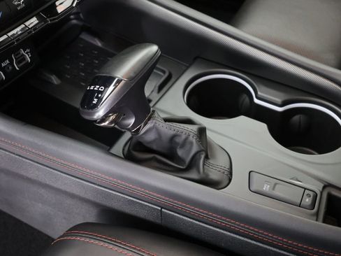 Used 2025 Dodge Durango R/T w/ Blacktop Package AWD/4WD image 6