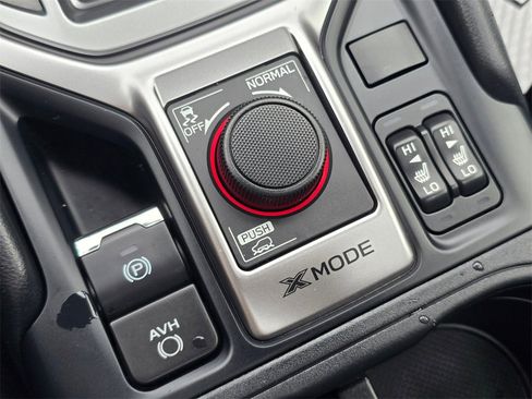 Used 2023 Subaru Forester Premium image 31