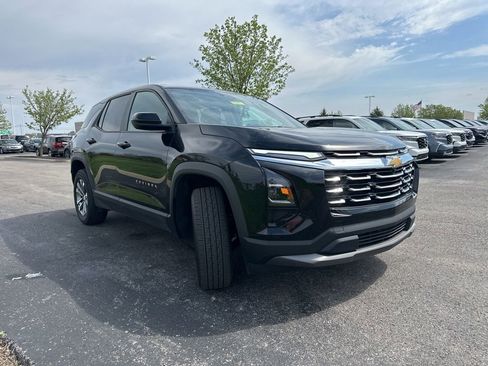 Used 2025 Chevrolet Equinox LT image 14