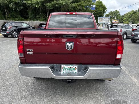 Used 2019 RAM 1500 Classic SLT RWD image 4